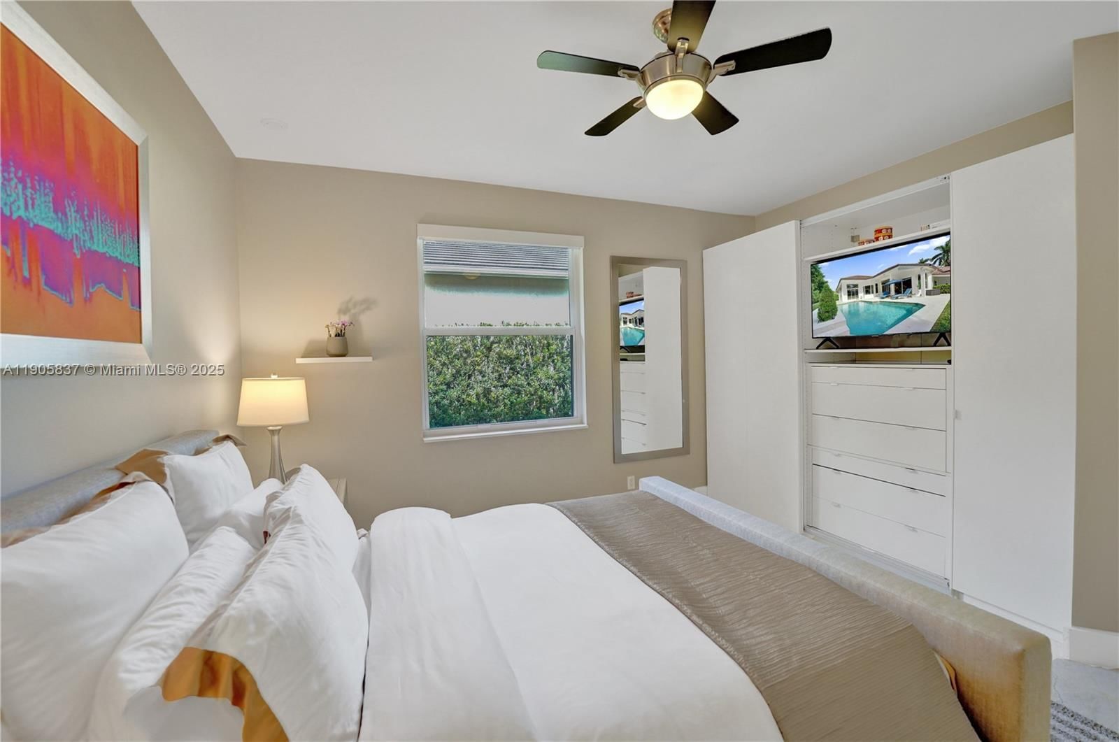 Real estate property located at 2557 Montclaire Cir, Broward, Montclaire, Weston, FL