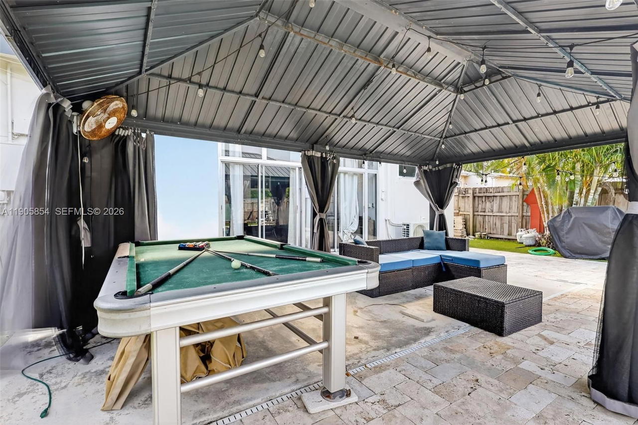 Real estate property located at 1949 Wiley St, Broward, Hollywood View, Hollywood, FL