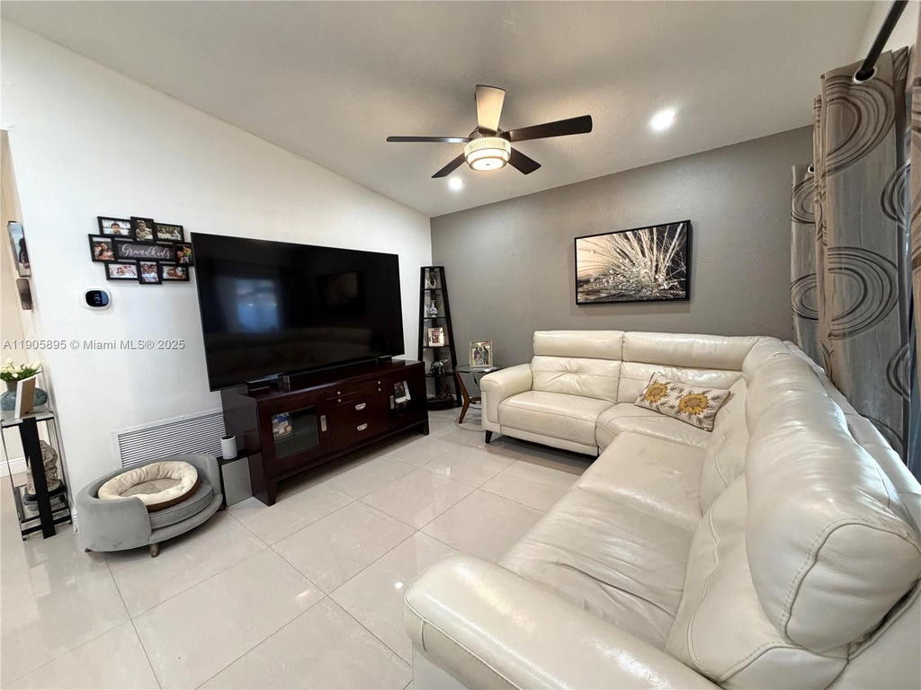 Real estate property located at 19804 82nd Pl, Miami-dade, Marbella Park, Hialeah, FL