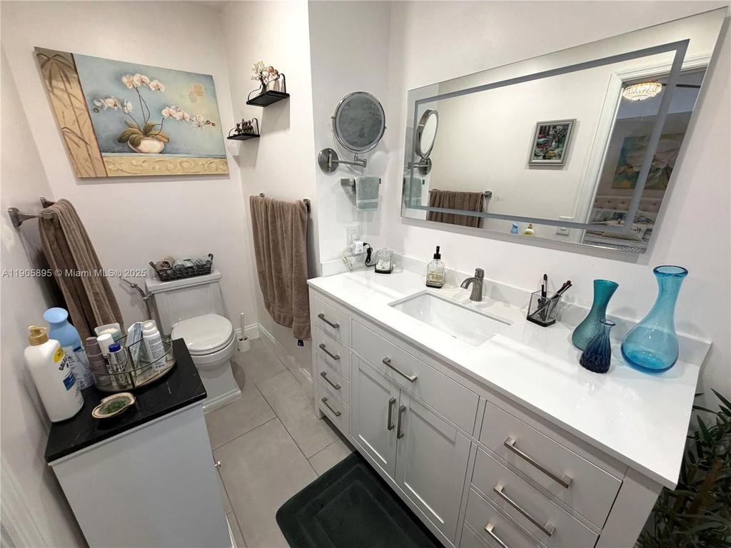 Real estate property located at 19804 82nd Pl, Miami-dade, Marbella Park, Hialeah, FL