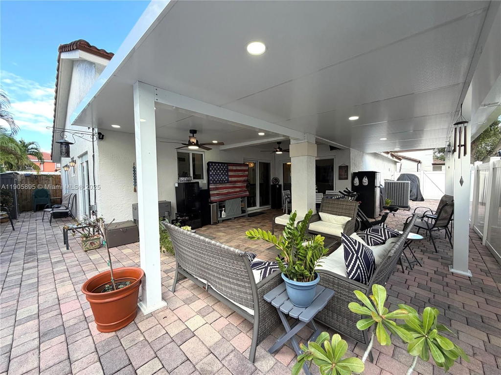 Real estate property located at 19804 82nd Pl, Miami-dade, Marbella Park, Hialeah, FL