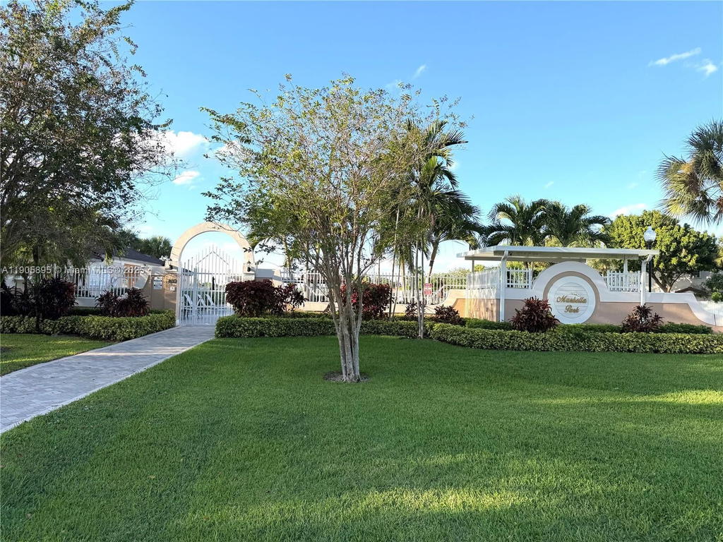 Real estate property located at 19804 82nd Pl, Miami-dade, Marbella Park, Hialeah, FL