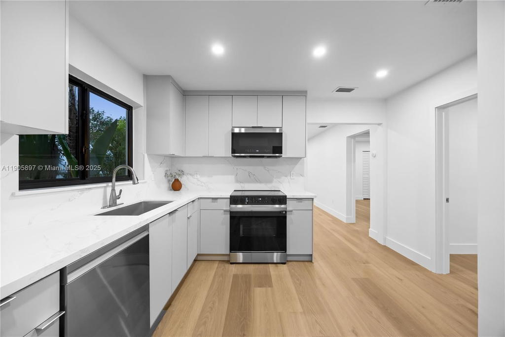 Real estate property located at 1618 18th St, Miami-dade, Amd Plat Adele Heights, Miami, FL