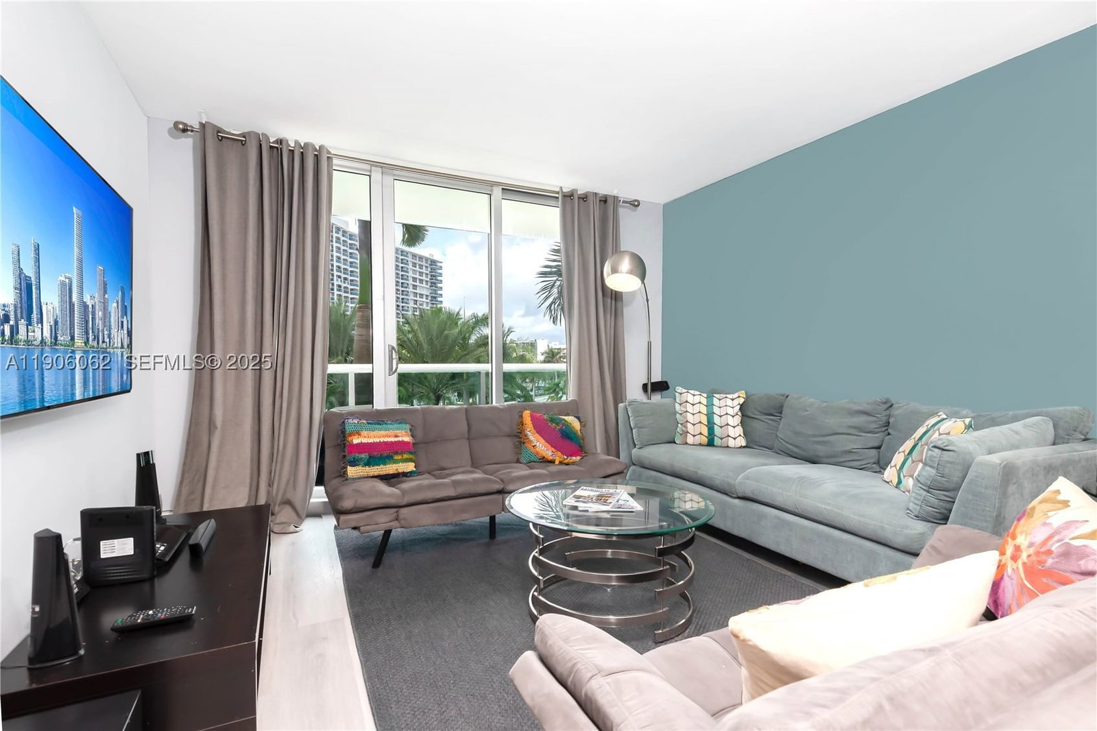 Real estate property located at 3901 Ocean Dr #4P, Broward, Tides On Hollywood Beach, Hollywood, FL