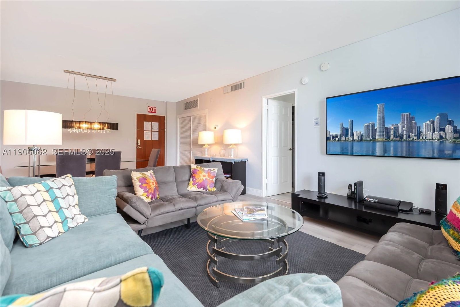 Real estate property located at 3901 Ocean Dr #4P, Broward, Tides On Hollywood Beach, Hollywood, FL