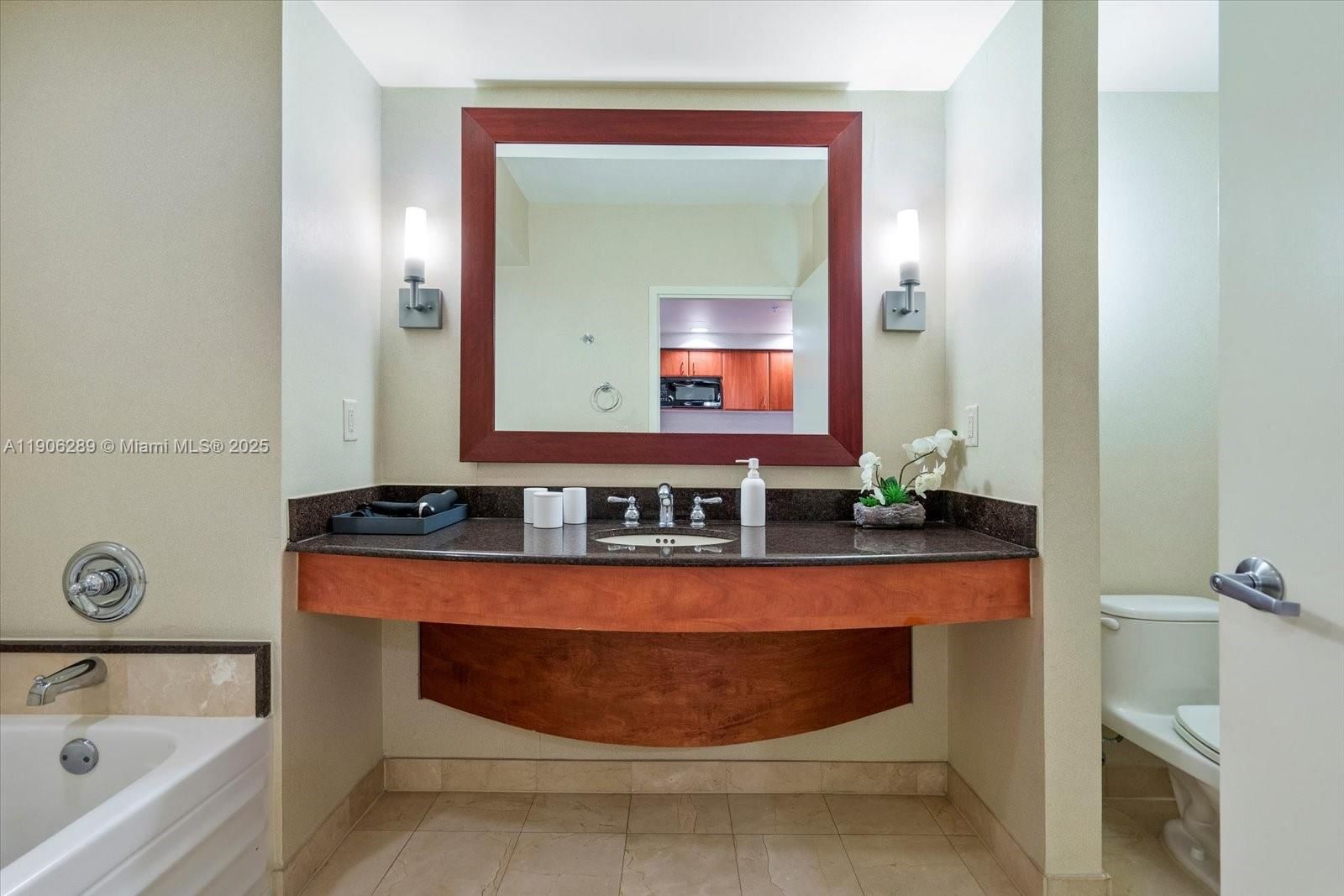 Real estate property located at 18001 Collins Ave #502, Miami-dade, Trump International Sones, Sunny Isles Beach, FL
