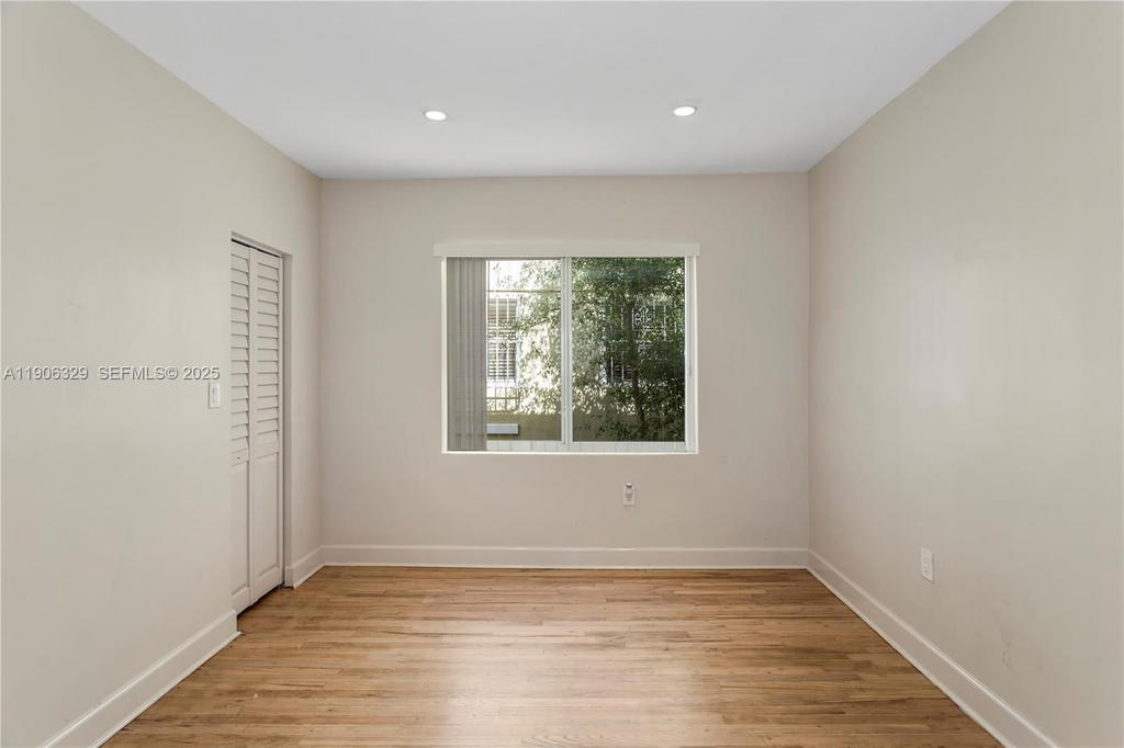 Real estate property located at 1776 11th Ter, Miami-dade, Shenandoah, Miami, FL