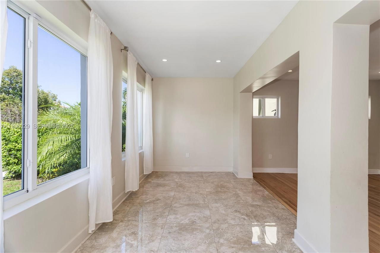 Real estate property located at 1776 11th Ter, Miami-dade, Shenandoah, Miami, FL