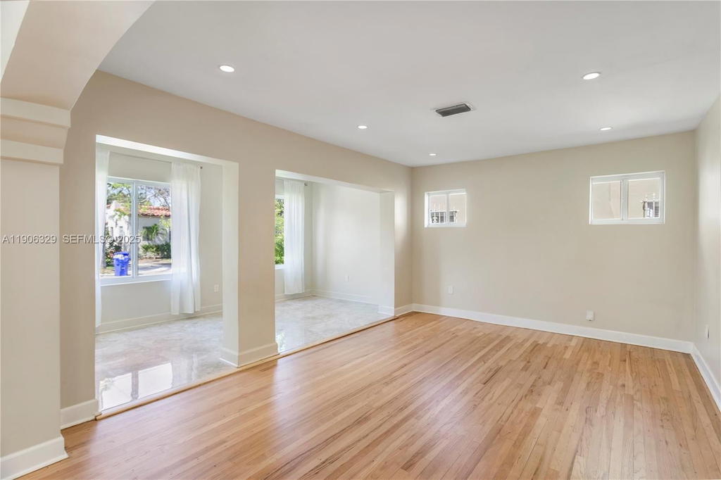 Real estate property located at 1776 11th Ter, Miami-dade, Shenandoah, Miami, FL