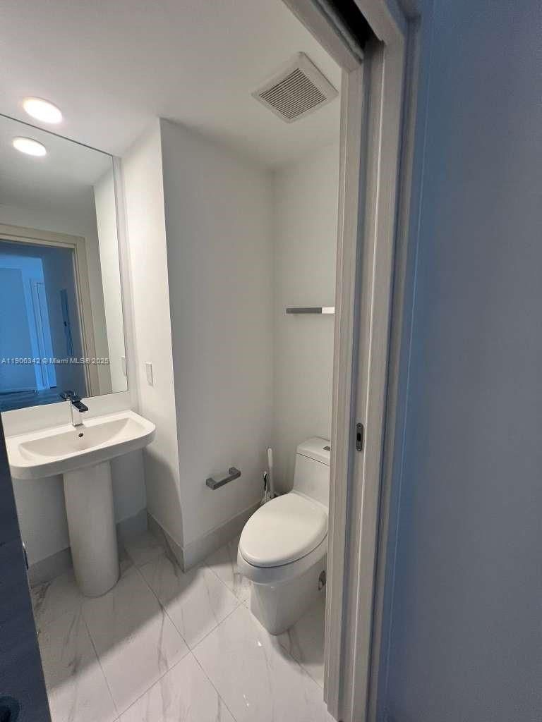 Real estate property located at 801 Miami Ave #1803, Miami-dade, 801 Sma Residences Condo, Miami, FL