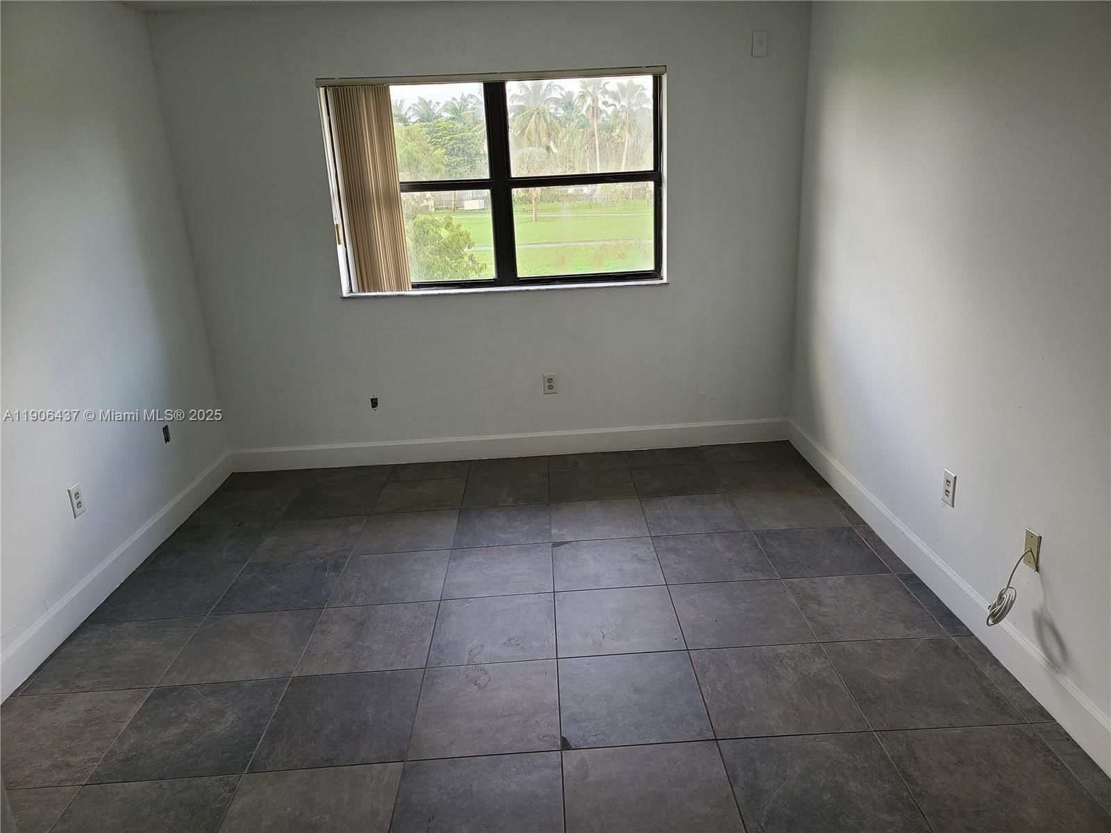 Real estate property located at 7195 179th St #212, Miami-dade, Villa Bellini Condo, Hialeah, FL