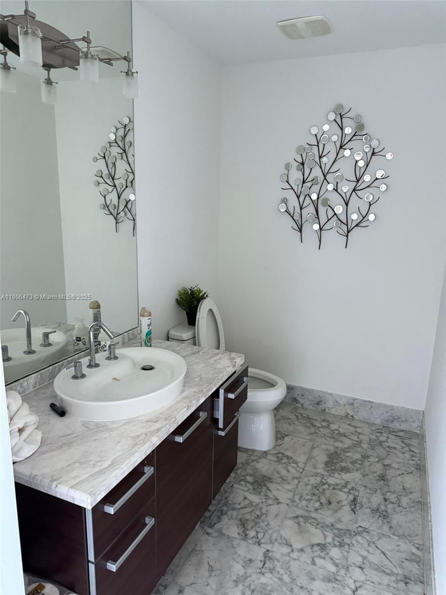 Real estate property located at 253 2nd St #632, Miami-dade, Vizcayne South Condo, Miami, FL