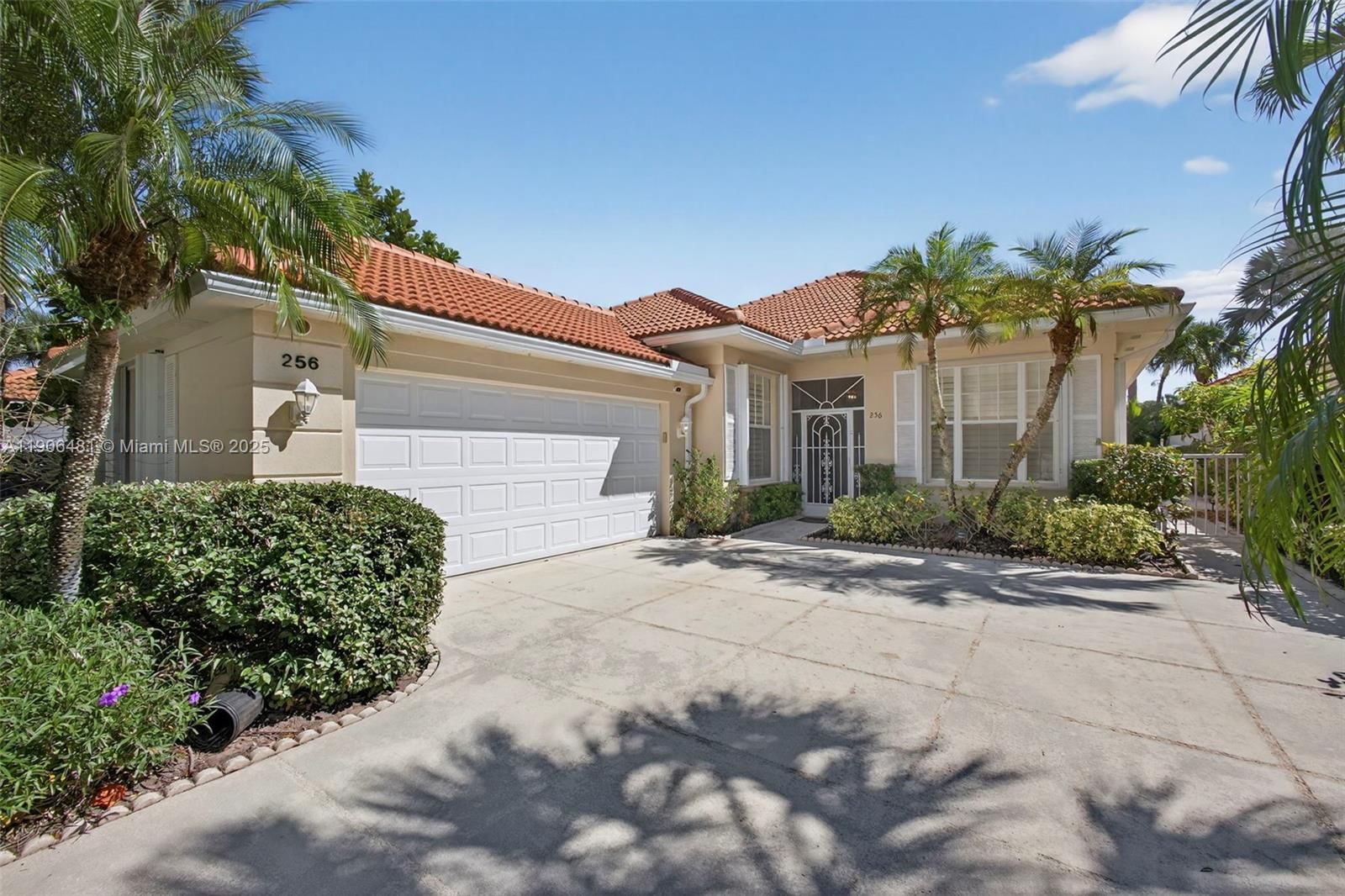 Real estate property located at 256 Kelsey Park Cir, Palm Beach, Oaks Oaks East 4, Palm Beach Gardens, FL