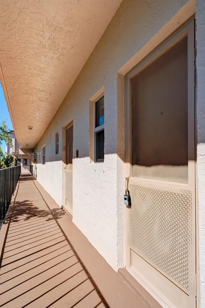 Real estate property located at 1950 54th St #313, Miami-dade, Westland-eden Condo I, Hialeah, FL