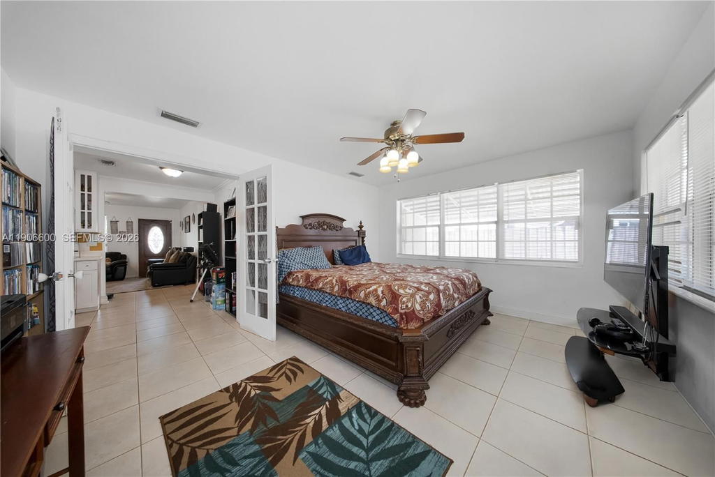 Real estate property located at 9426 52nd St, Broward, Summertime Isles 1st Add, Cooper City, FL