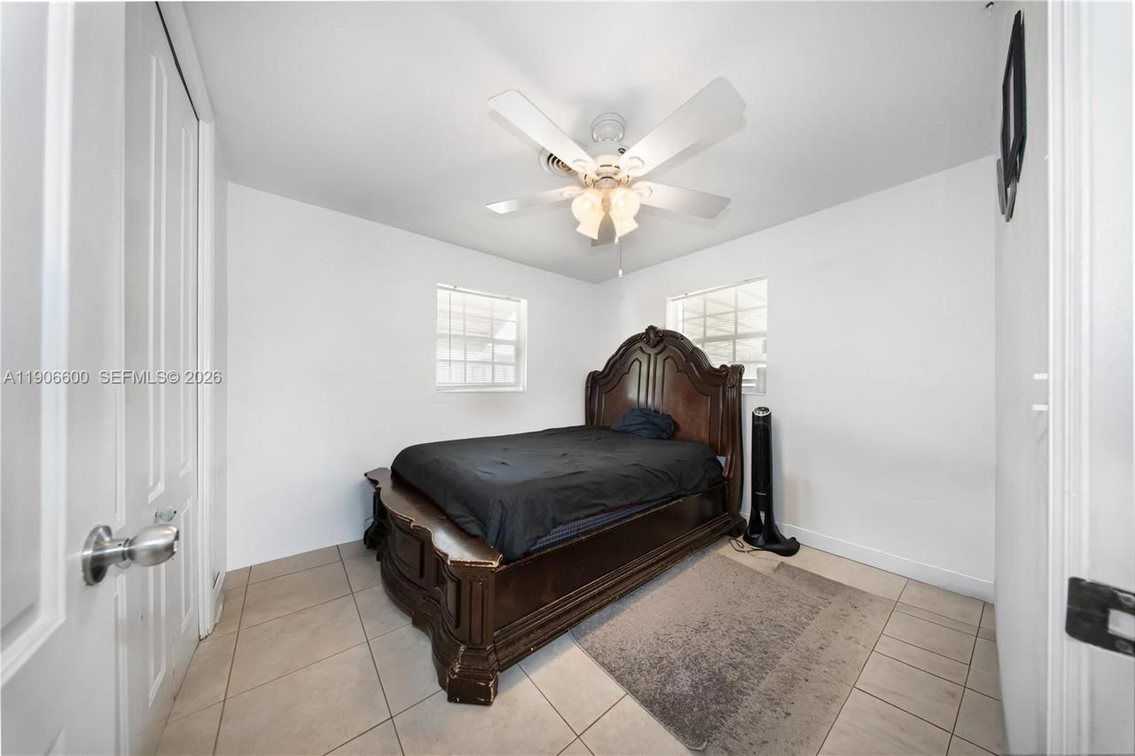 Real estate property located at 9426 52nd St, Broward, Summertime Isles 1st Add, Cooper City, FL