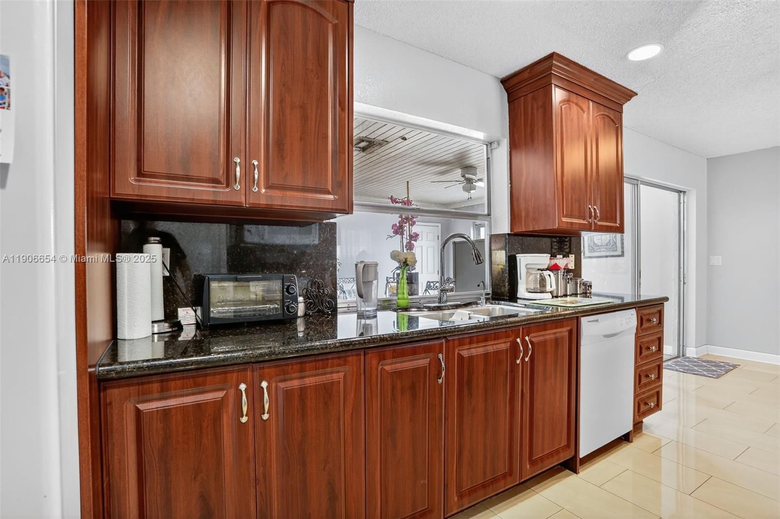 Real estate property located at 4871 18th Ave, Broward, Crystal Lake 4th Sec, Deerfield Beach, FL