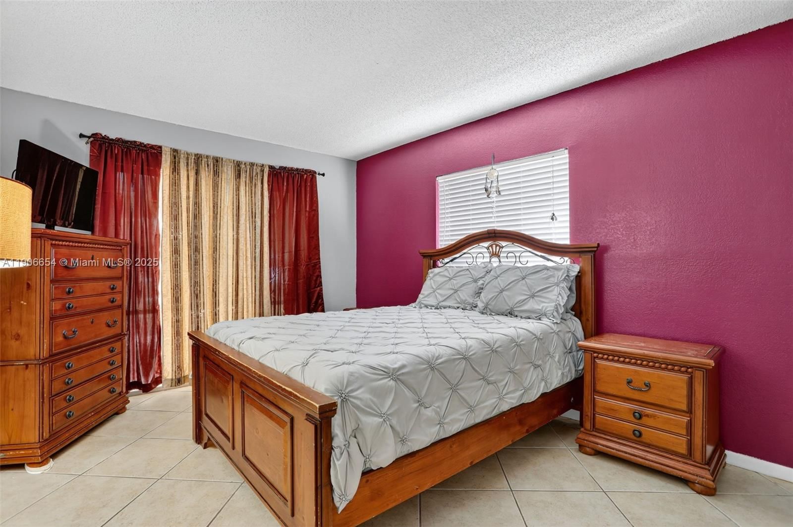 Real estate property located at 4871 18th Ave, Broward, Crystal Lake 4th Sec, Deerfield Beach, FL