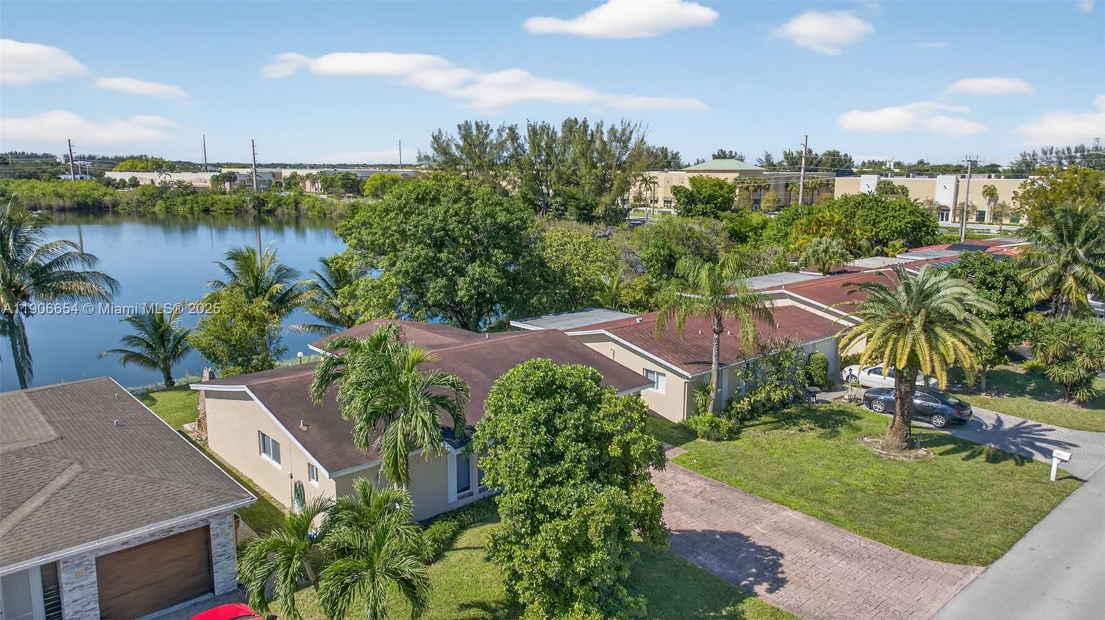 Real estate property located at 4871 18th Ave, Broward, Crystal Lake 4th Sec, Deerfield Beach, FL