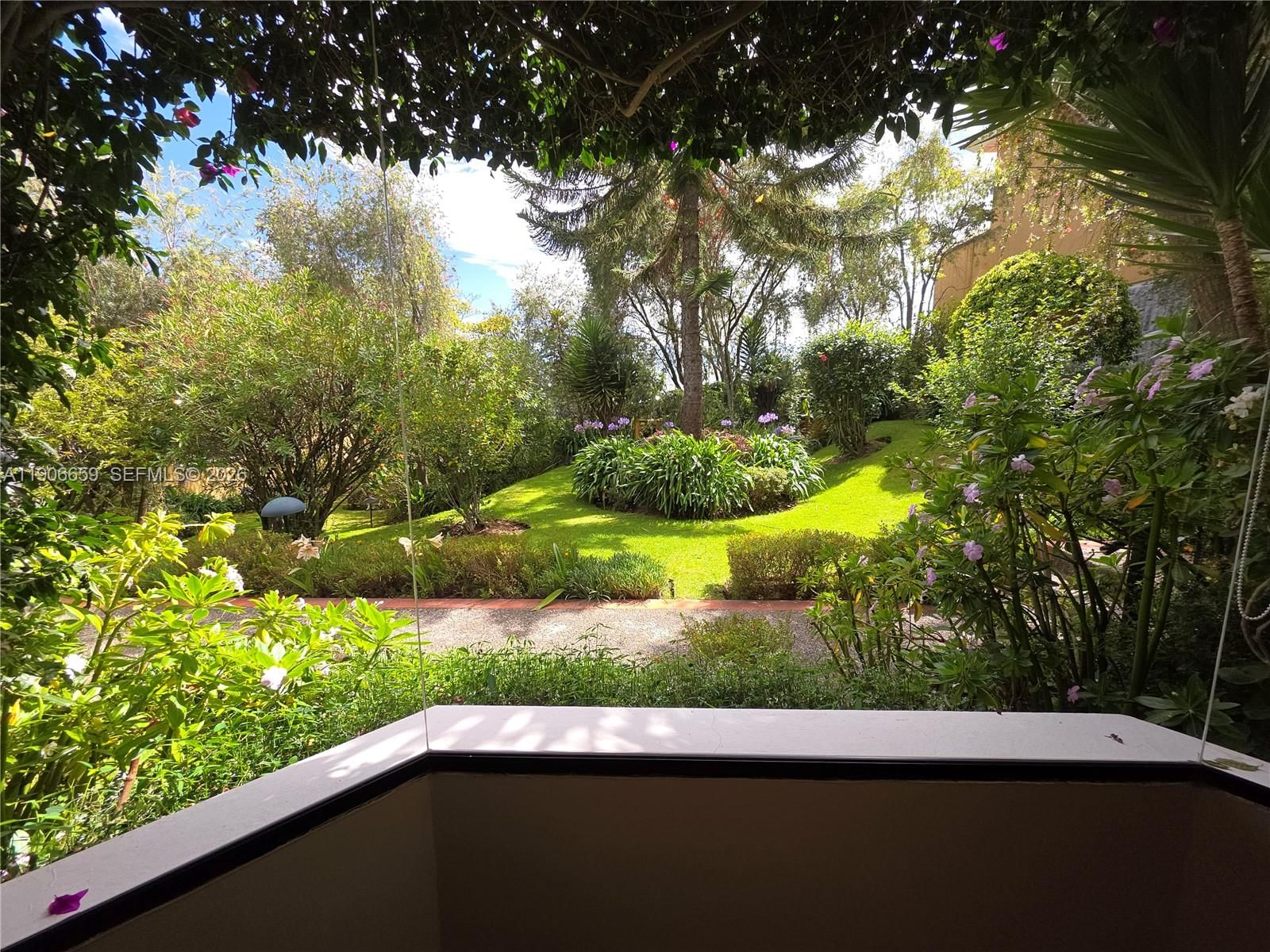 Real estate property located at , Other, Conjunto Alelies, Quito, OS, EC