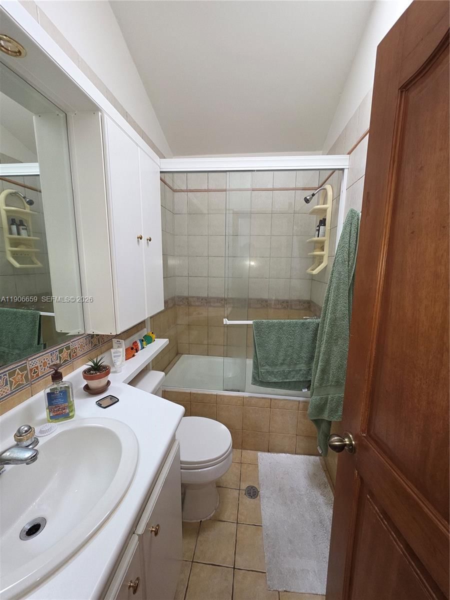 Real estate property located at , Other, Conjunto Alelies, Quito, OS, EC