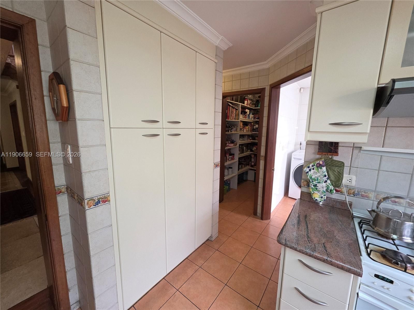 Real estate property located at , Other, Conjunto Alelies, Quito, OS, EC