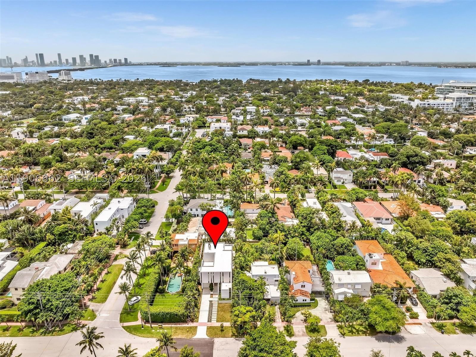 Real estate property located at 4504 Sheridan Ave, Miami-dade, Surprise Lake, Miami Beach, FL