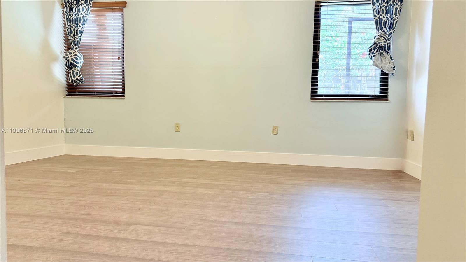 Real estate property located at 15357 43rd Ter, Miami-dade, Imperial Group, Miami, FL