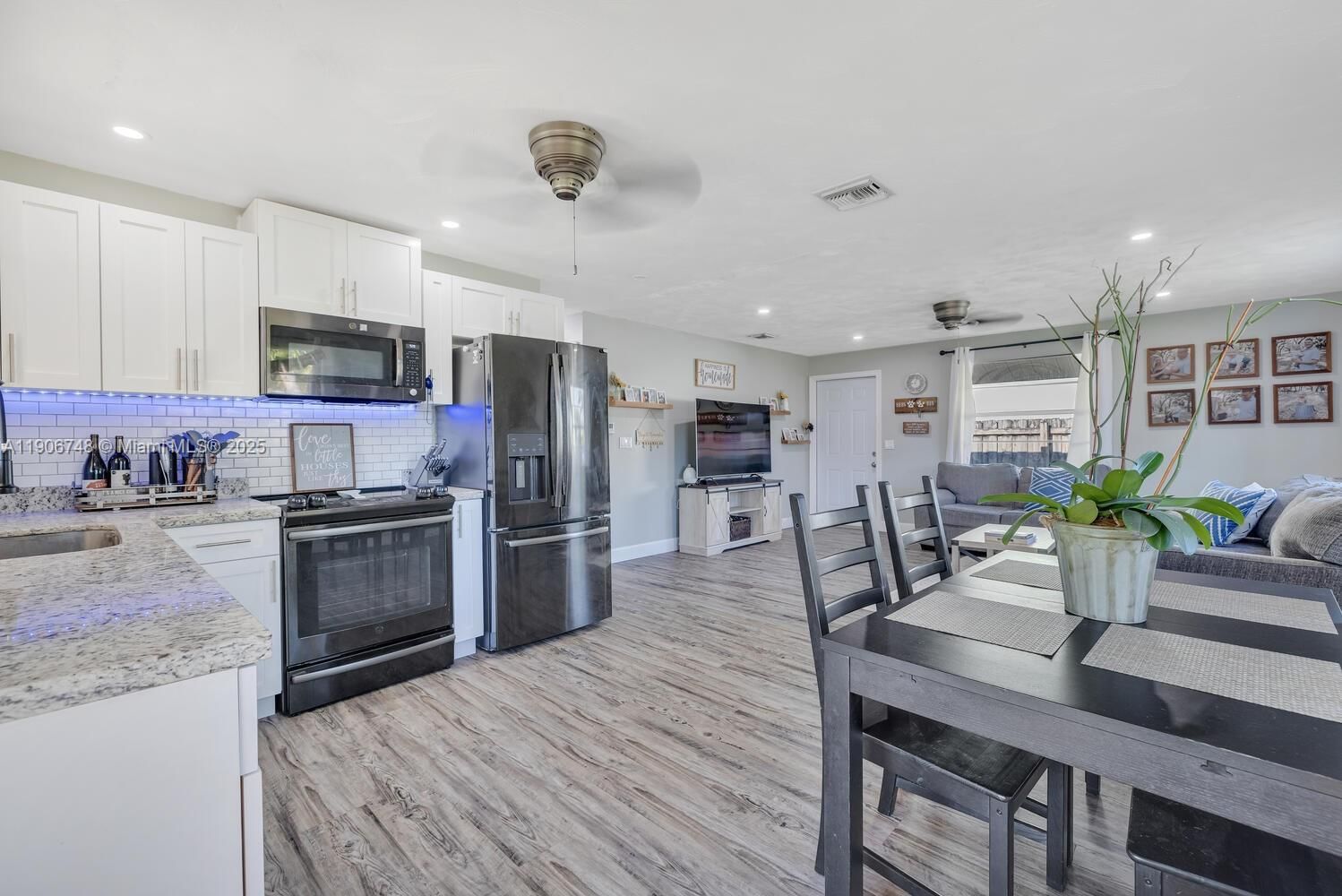 Real estate property located at 17350 302nd St, Miami-dade, Kings Court, Homestead, FL