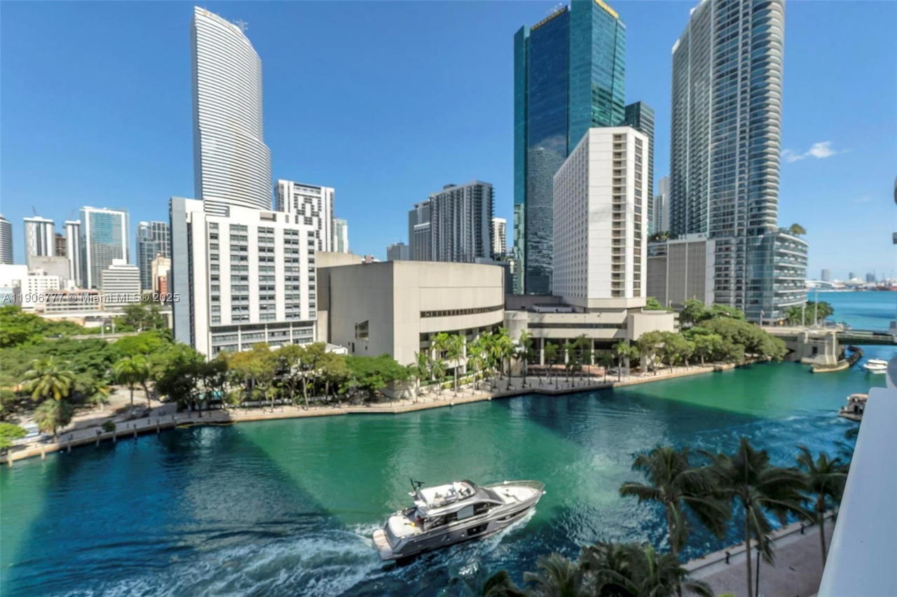 Real estate property located at 31 5th St #901, Miami-dade, Brickell On The River N T, Miami, FL