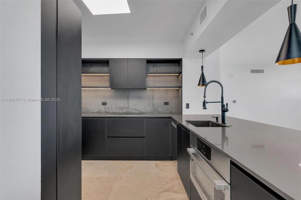 Real estate property located at 31 5th St #901, Miami-dade, Brickell On The River N T, Miami, FL
