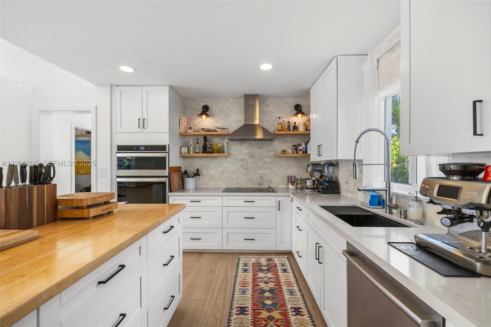 Real estate property located at 11370 8th Ave, Miami-dade, Grifffing Bisc Pk Est Amd, Biscayne Park, FL