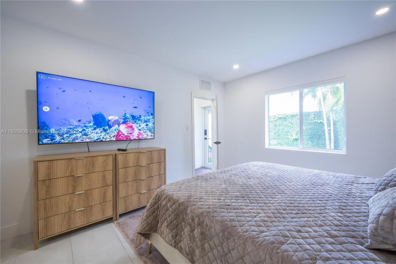 Real estate property located at 545 47th St, Miami-dade, Bay Vista Park Amd Pl, Miami, FL