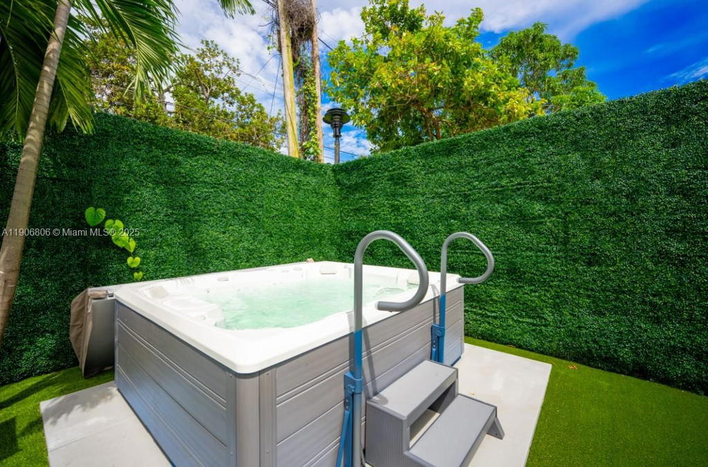 Real estate property located at 545 47th St, Miami-dade, Bay Vista Park Amd Pl, Miami, FL