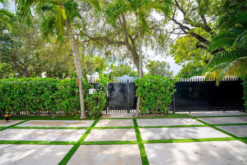 Real estate property located at 545 47th St, Miami-dade, Bay Vista Park Amd Pl, Miami, FL