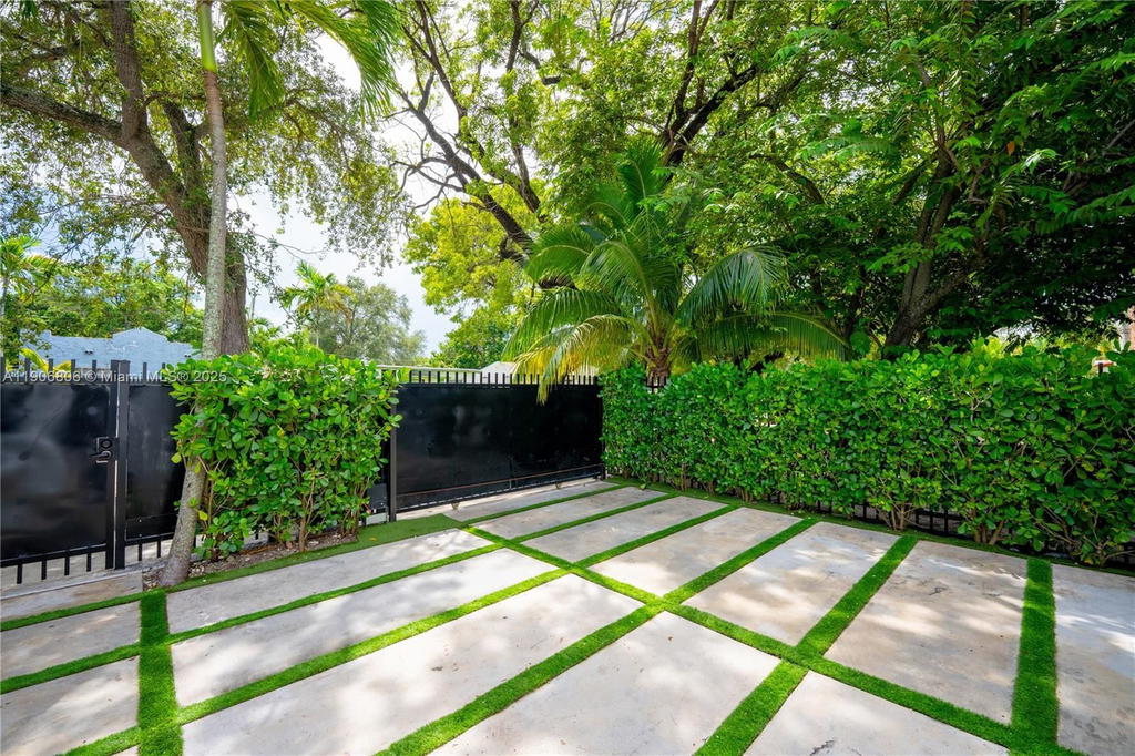 Real estate property located at 545 47th St, Miami-dade, Bay Vista Park Amd Pl, Miami, FL