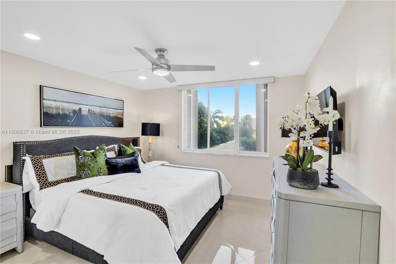 Real estate property located at 300 Ocean Trail Way #108, Palm Beach, Ocean Trail Condo Iii, Jupiter, FL