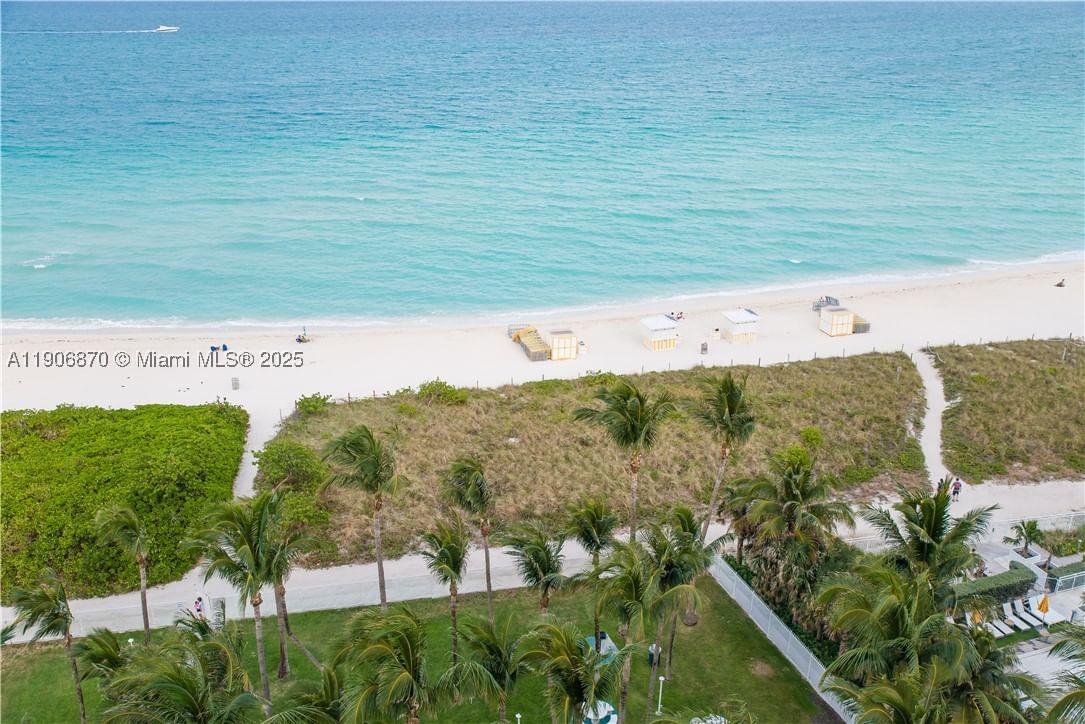 Real estate property located at 6301 Collins Ave #1402, Miami-dade, La Gorce Palace Condo, Miami Beach, FL