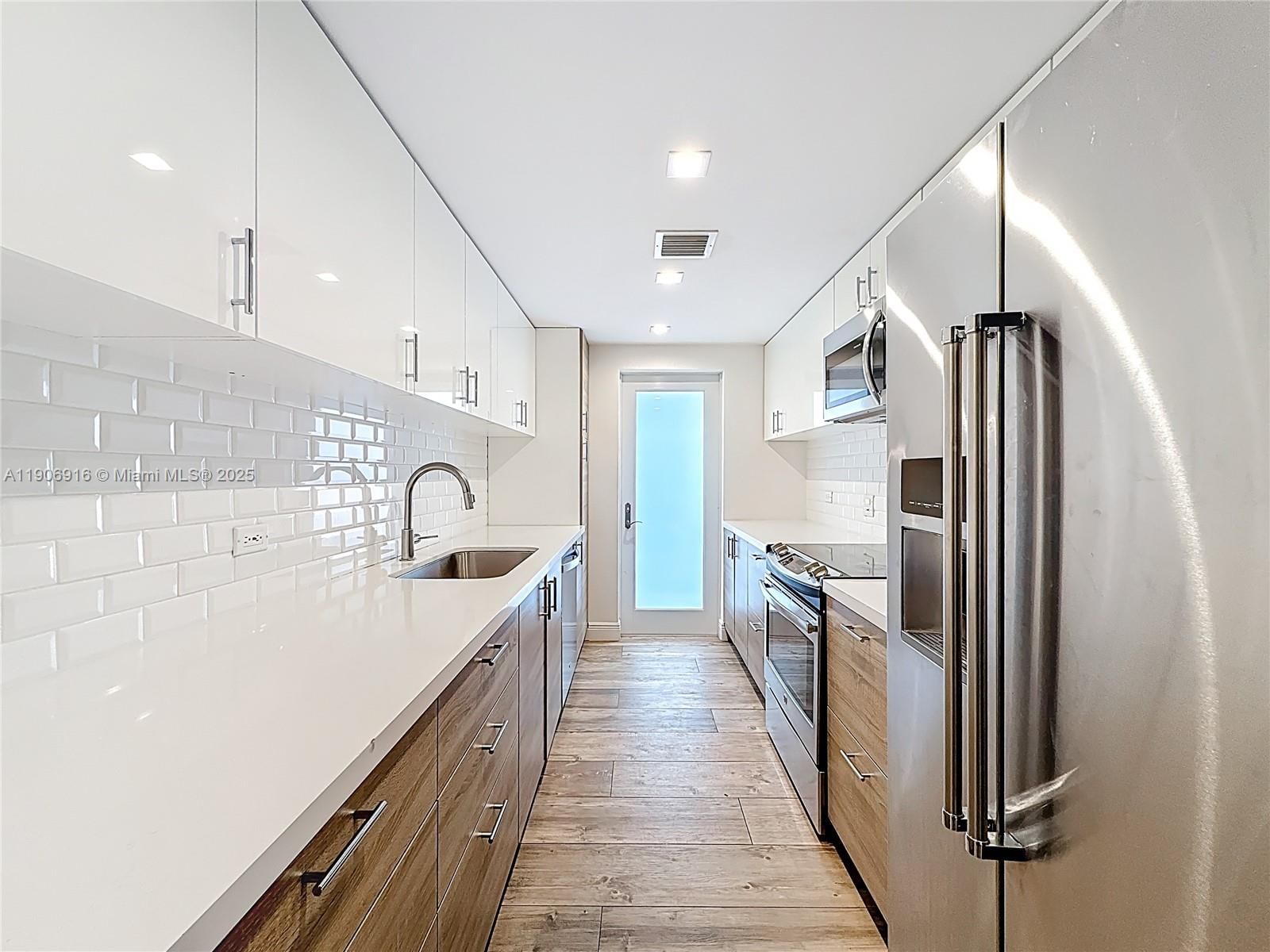 Real estate property located at , Miami-dade, Cape Fla Club Condo Clust, Key Biscayne, FL