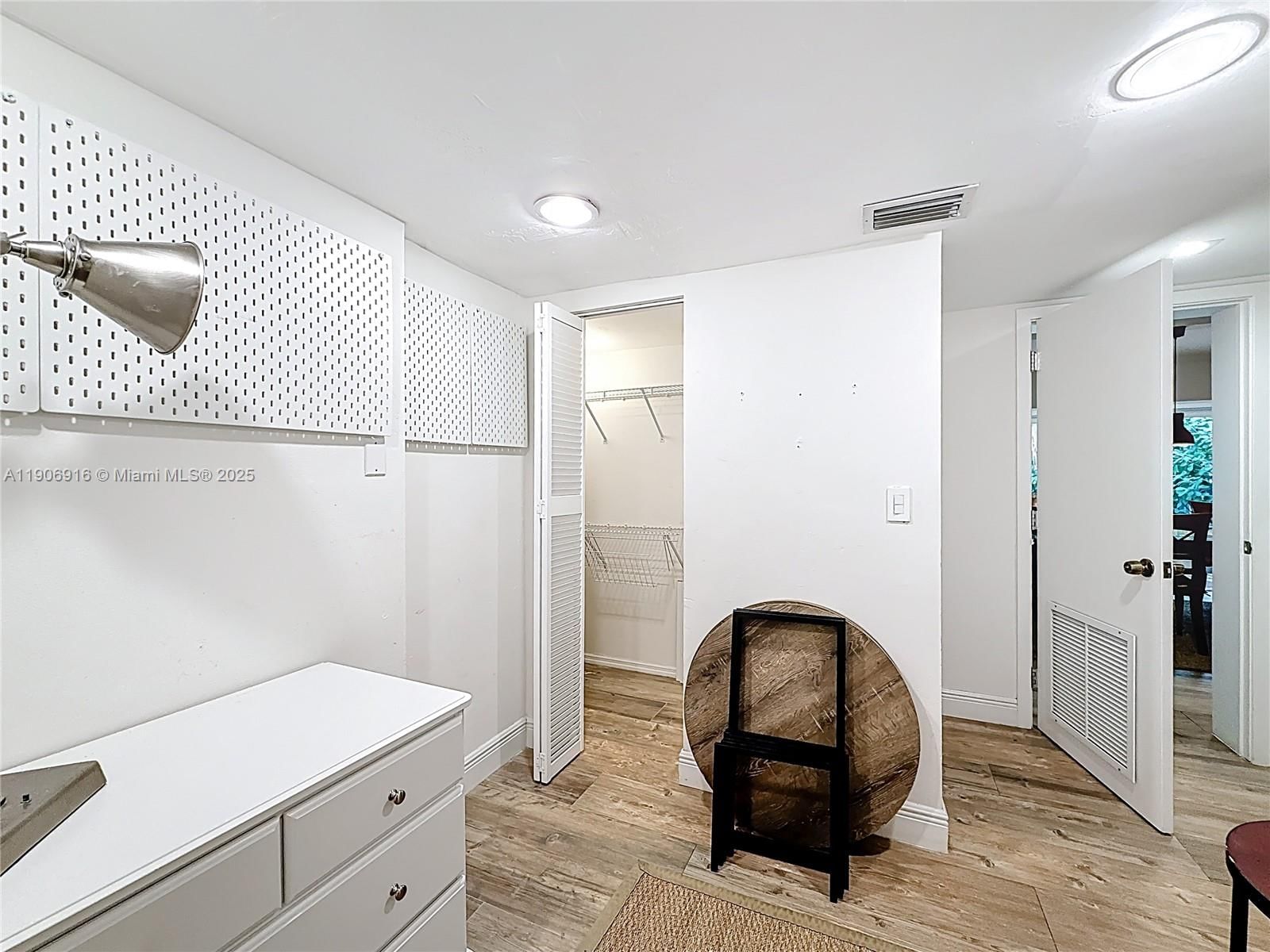 Real estate property located at , Miami-dade, Cape Fla Club Condo Clust, Key Biscayne, FL