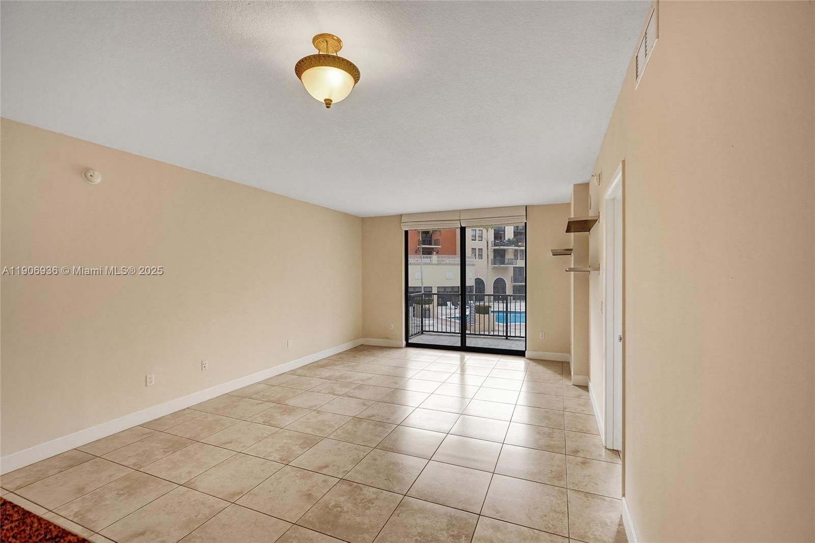 Real estate property located at 55 Merrick Way #619, Miami-dade, 55 Merrick Condo, Coral Gables, FL