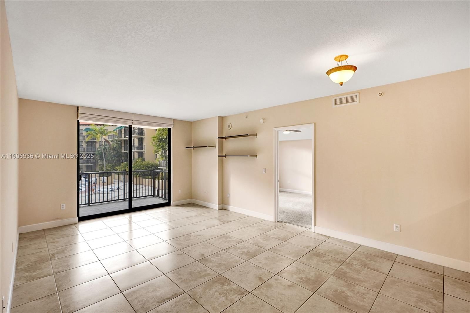 Real estate property located at 55 Merrick Way #619, Miami-dade, 55 Merrick Condo, Coral Gables, FL