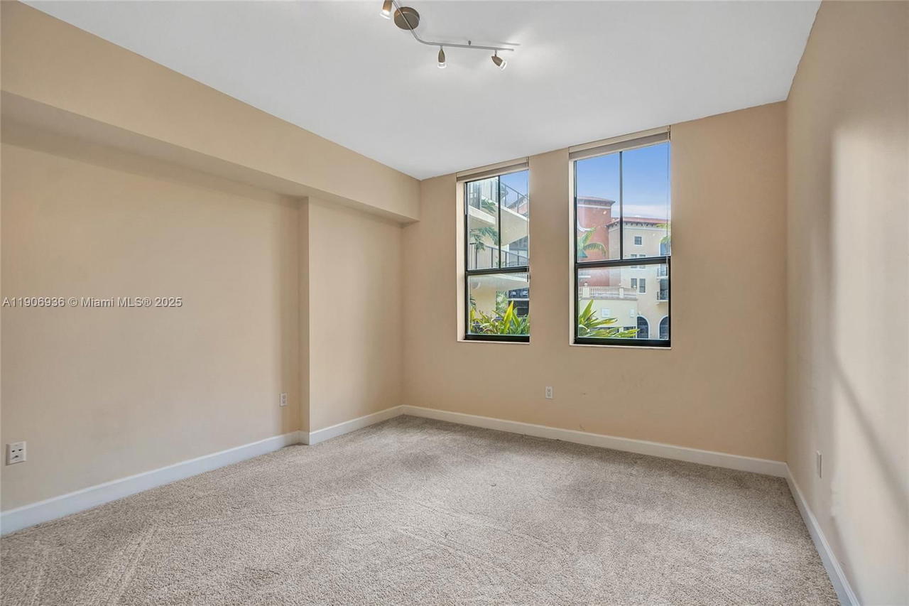Real estate property located at 55 Merrick Way #619, Miami-dade, 55 Merrick Condo, Coral Gables, FL