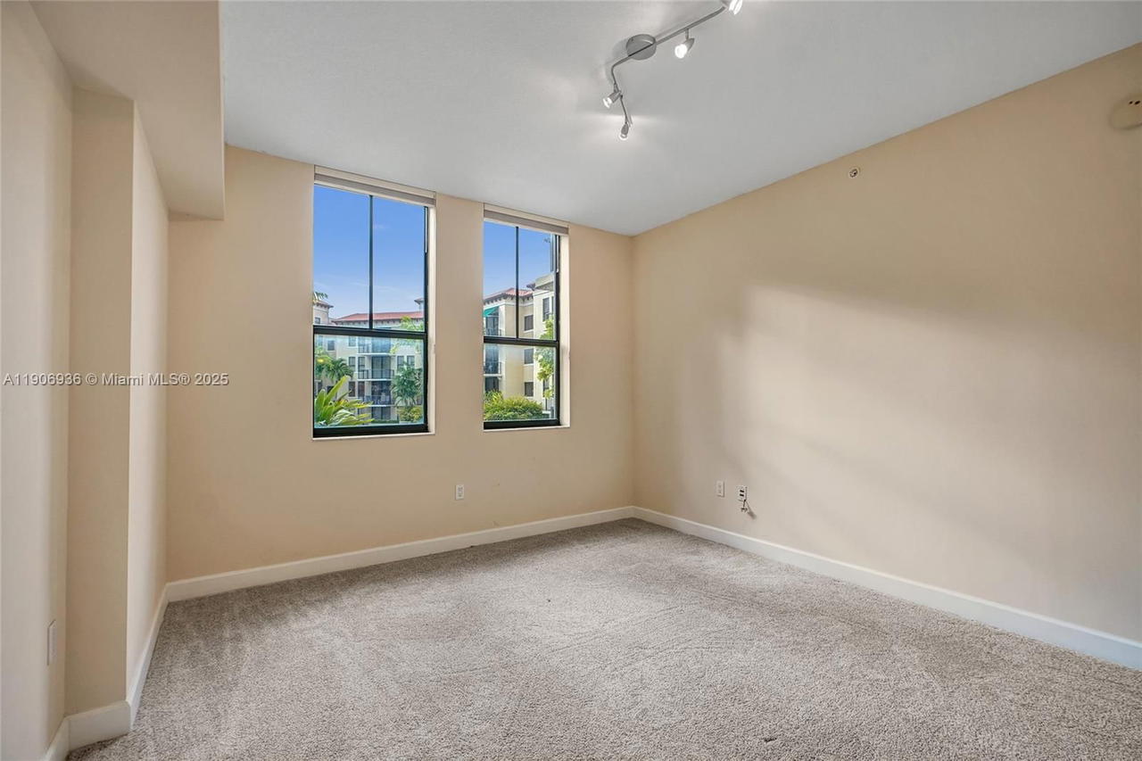 Real estate property located at 55 Merrick Way #619, Miami-dade, 55 Merrick Condo, Coral Gables, FL