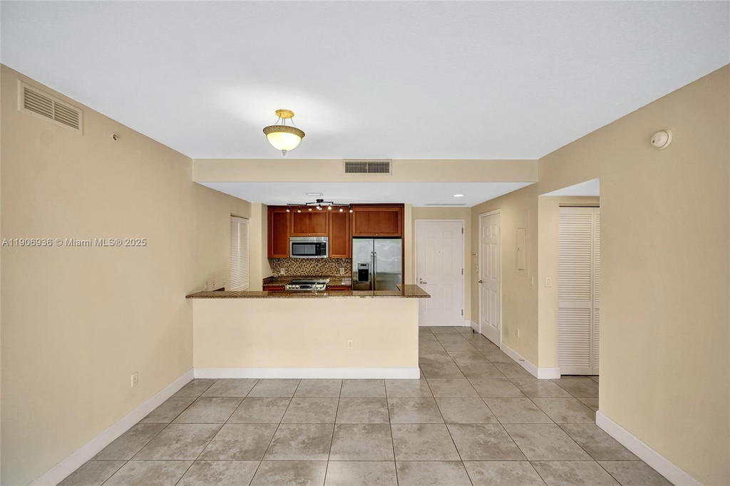 Real estate property located at 55 Merrick Way #619, Miami-dade, 55 Merrick Condo, Coral Gables, FL
