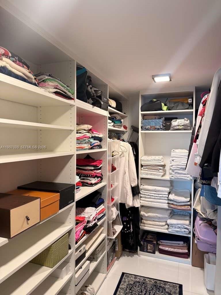 Real estate property located at 400 Sunny Isles Blvd #906, Miami-dade, 400 Sunny Isles Condo Wes, Sunny Isles Beach, FL