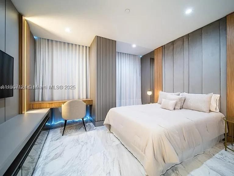 Real estate property located at 851 1st Ave #4811, Miami-dade, Paramount Miami Worldcent, Miami, FL