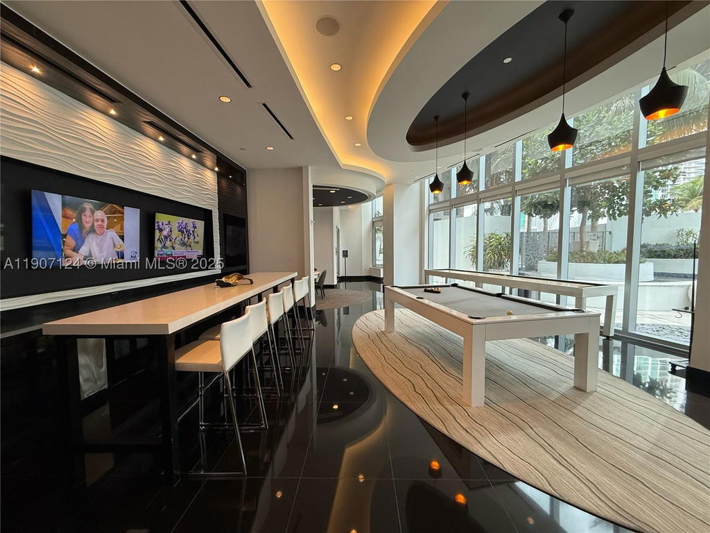 Real estate property located at 851 1st Ave #4811, Miami-dade, Paramount Miami Worldcent, Miami, FL