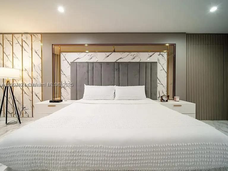 Real estate property located at 851 1st Ave #4811, Miami-dade, Paramount Miami Worldcent, Miami, FL
