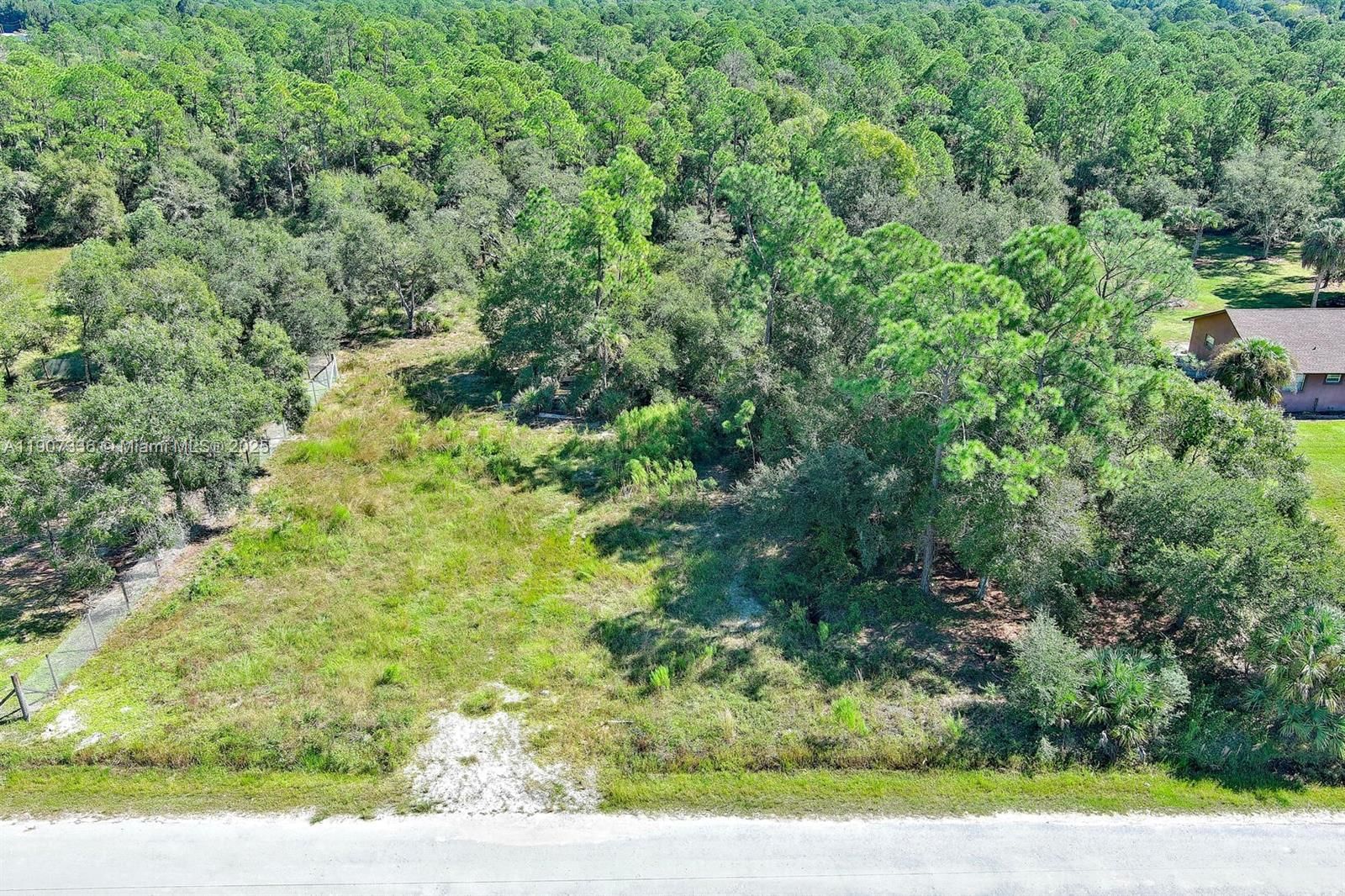 Real estate property located at 325 Estribo St, Hendry, Montura Ranch, Clewiston, FL